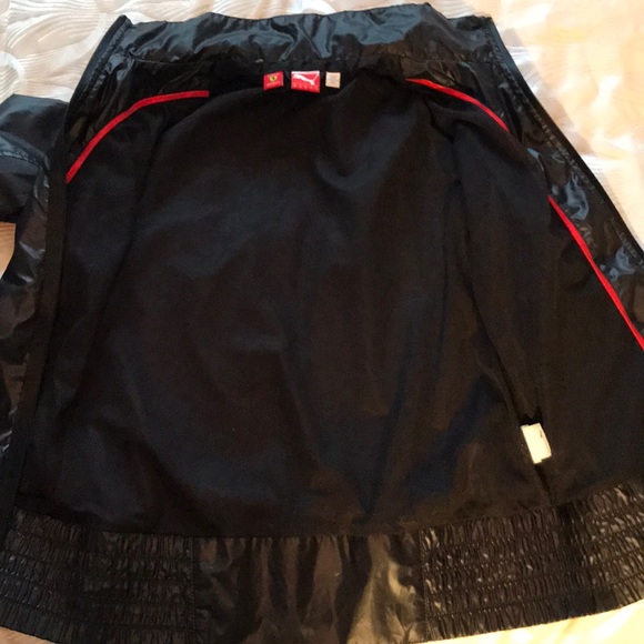 Ferrari bomber jacket puma black shiny crest on sleeve  EUC - Picture 7 of 11